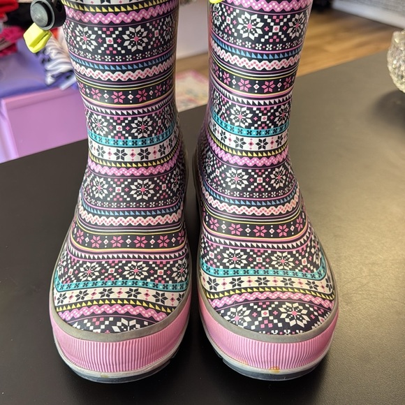 Western Chiefs Rain Snow Boots.  Fair Isle Style, youth size 3. - Picture 2 of 6